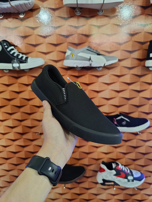 Slip On Canvas | S113